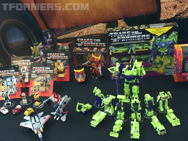 Sdcc 2018 Siege War For Cybertron Transformers Toys  (44 of 67)